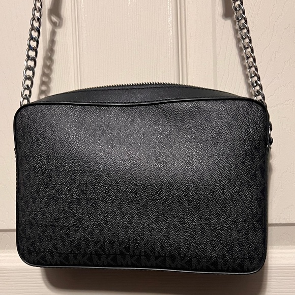 Michael Kors Jet Set Large Printed Logo Crossbody Bag - Picture 3 of 8